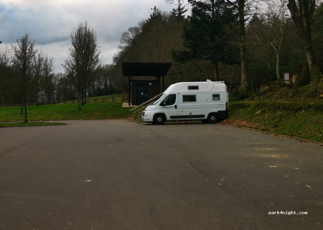 (50140) Mortain - 15-24 La Croix Crespin — foto 3