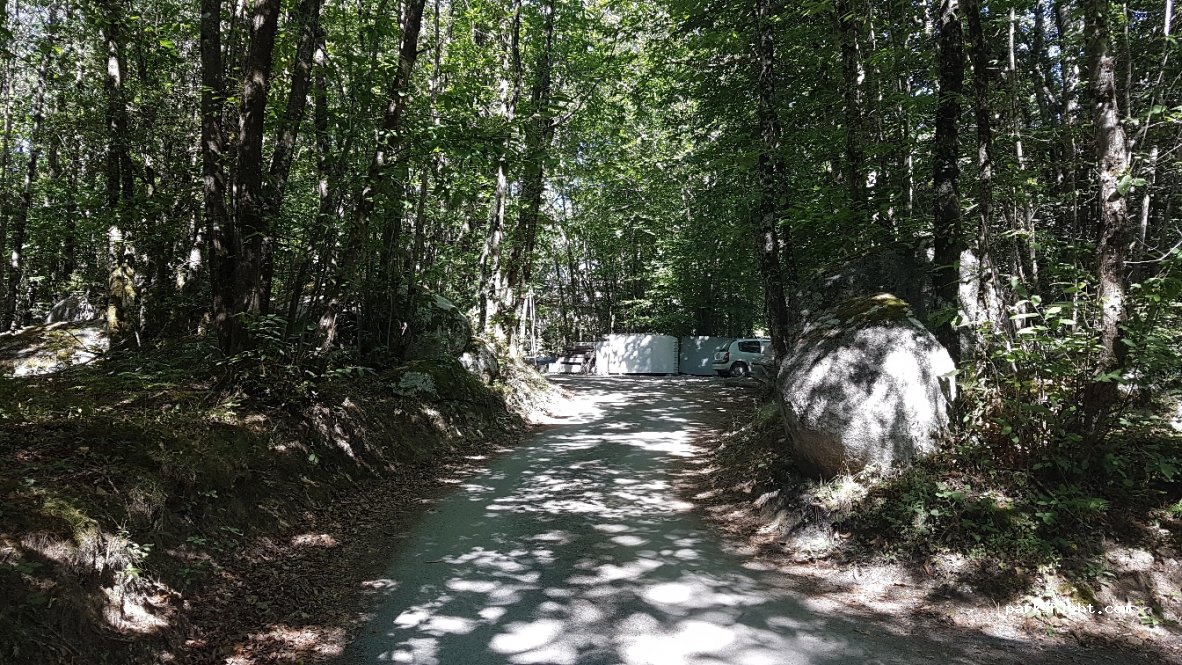 (81490) Saint-Salvy-de-la-Balme - Les Castellasses — foto