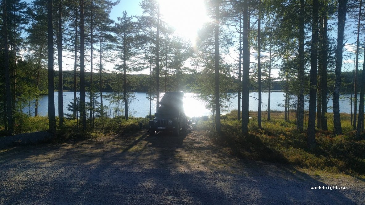 (683 61)  - Unnamed Road — foto