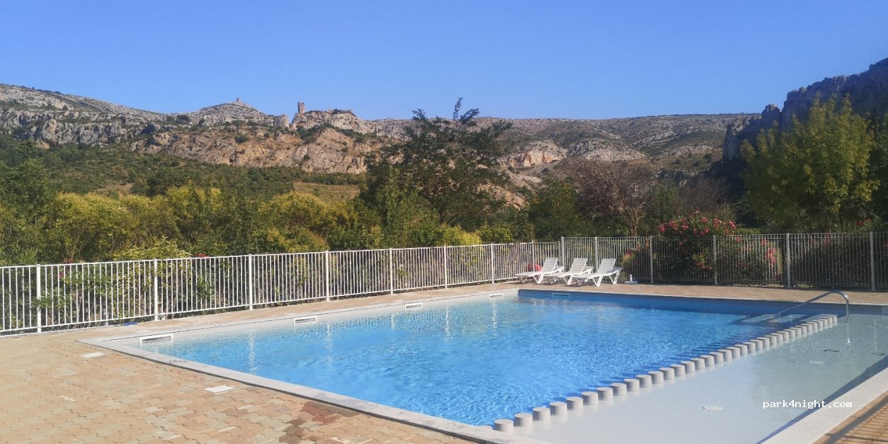 Le camping de Tautavel — foto