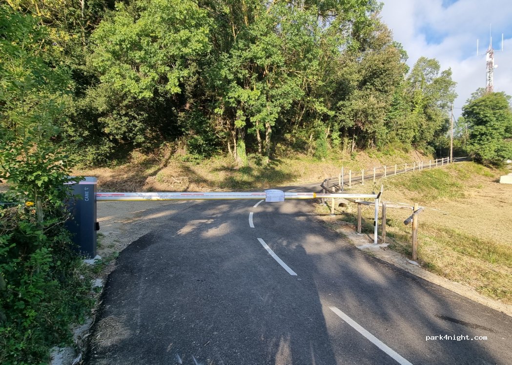 (17166) Susqueda - Unnamed Road — foto 4