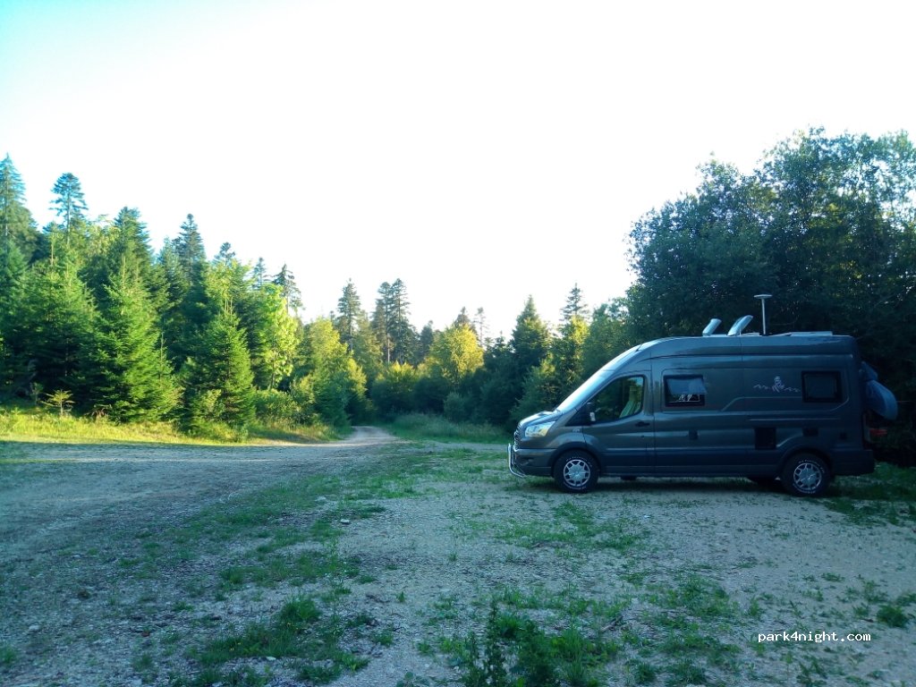 (25160) Malbuisson - Unnamed Road — foto