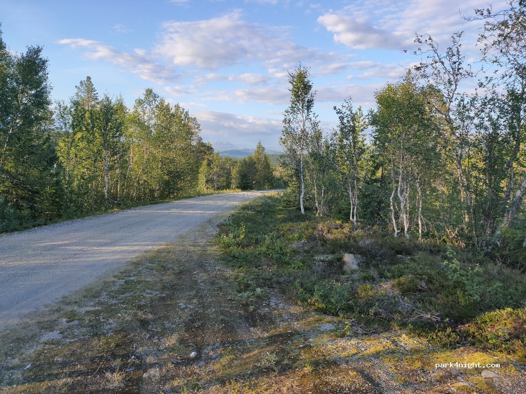 (7890)  - Unnamed Road — foto 2