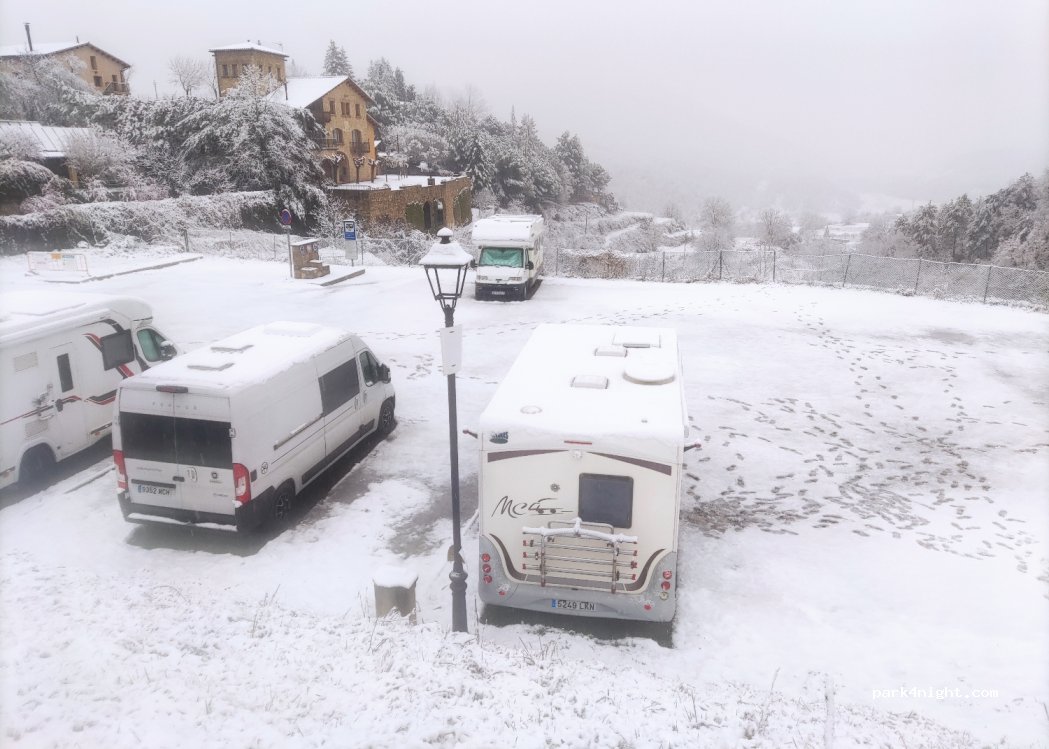 Àrea autocaravanas Sant Llorenç de Morunys — foto 4