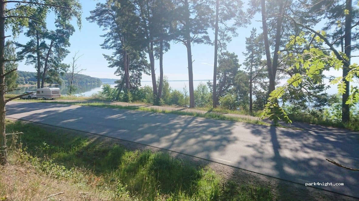 (590 78)  - 2 Gröna Vägen — foto 2