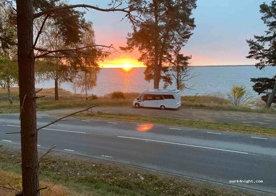 (590 78)  - 2 Gröna Vägen — foto 3