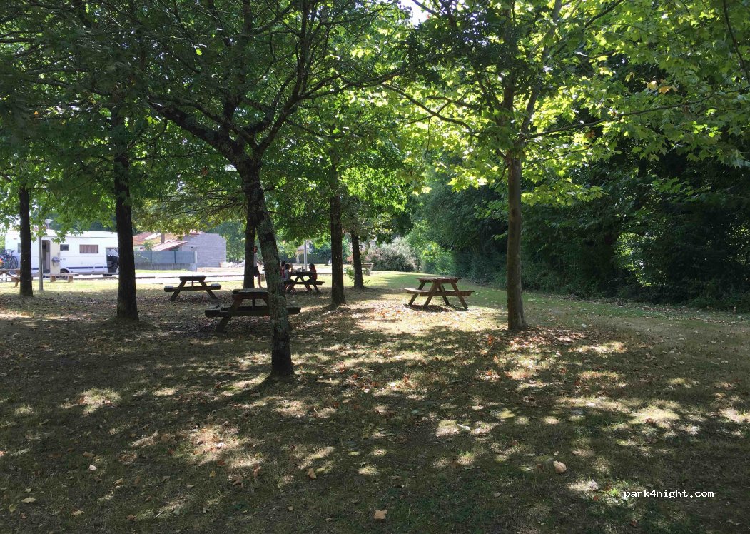 (64190) Castetnau-Camblong - 7 Allée de Susmiou — foto 2