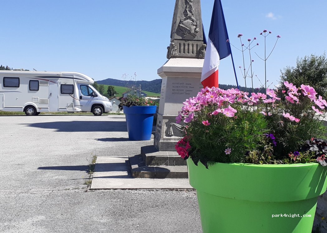 (39150) Nanchez - 2 Quartier les Pessettes — foto 3