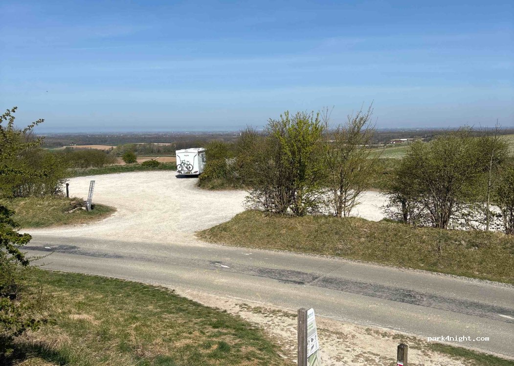 (62610) Tournehem-sur-la-Hem - Mont Saint-Louis Street — foto 4