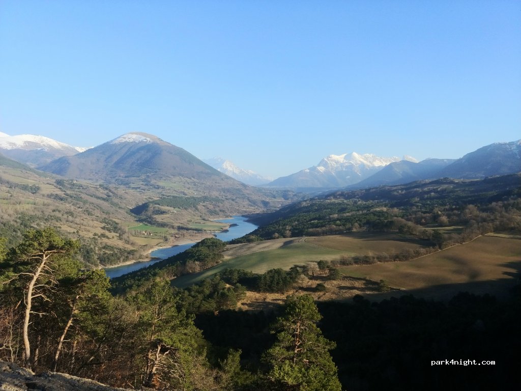(38710) Châtel-en-Trièves - D227 — foto 2