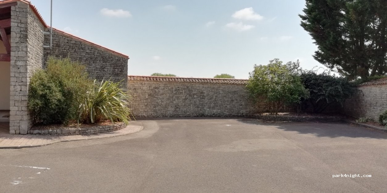 (85580) Saint-Michel-en-l'Herm - 14 Rue Georges Clemenceau — foto 2