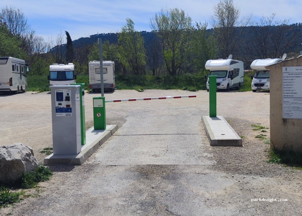 (04360) Moustiers-Sainte-Marie - Chemin de Quinson — foto 2