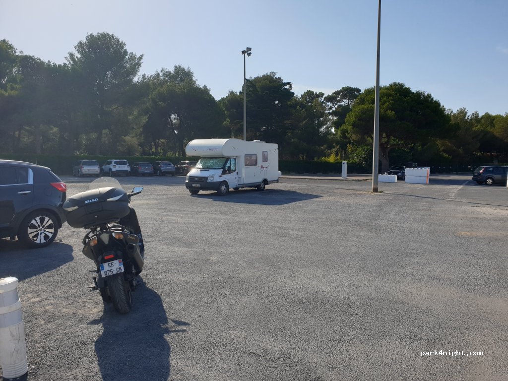 (66750) Saint-Cyprien - 20 Quai Arthur Rimbaud — foto