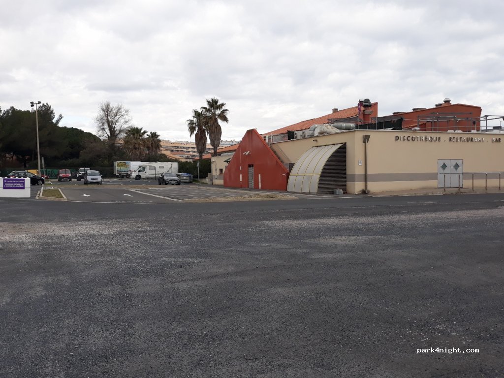 (66750) Saint-Cyprien - 20 Quai Arthur Rimbaud — foto 2