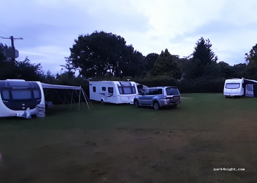 Stonepark Lodge Caravan Camping and Accomodation — foto 2