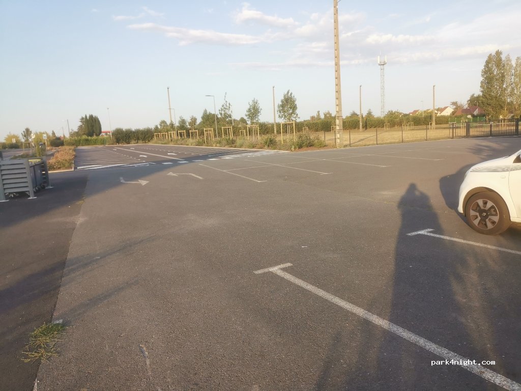(03310) Durdat-Larequille - 47 Route de Commentry — foto