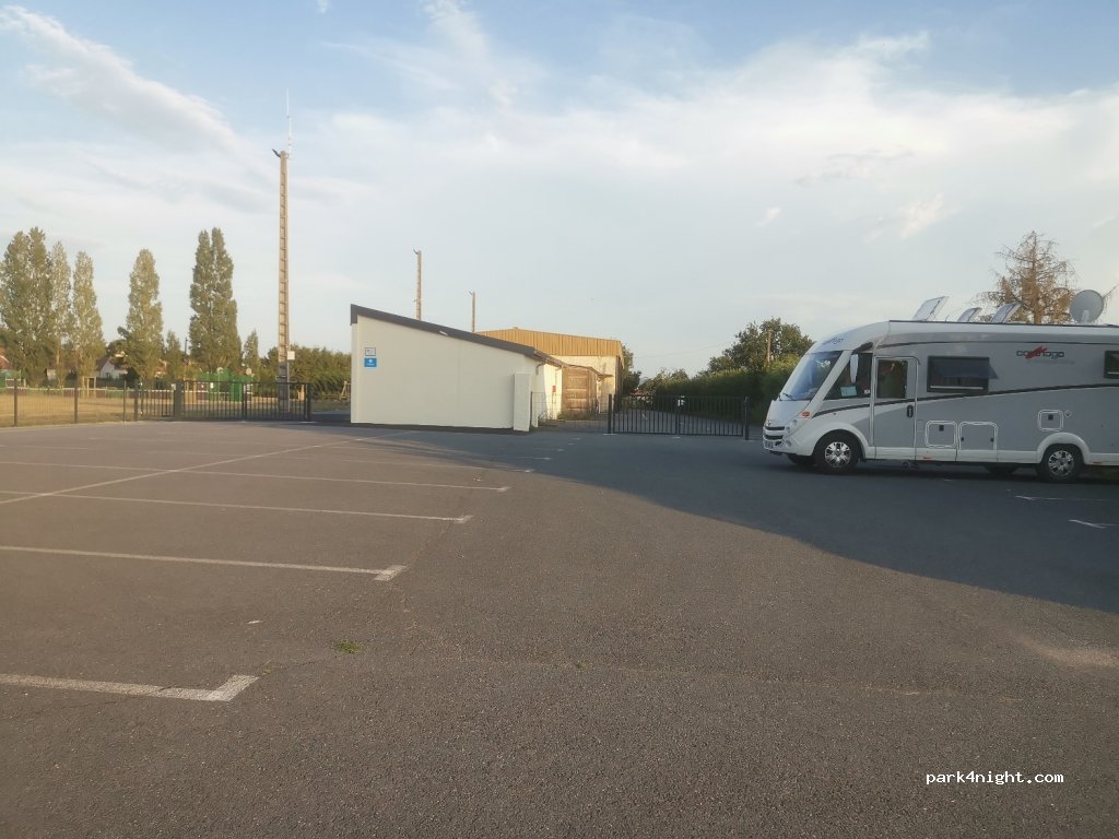 (03310) Durdat-Larequille - 47 Route de Commentry — foto 2