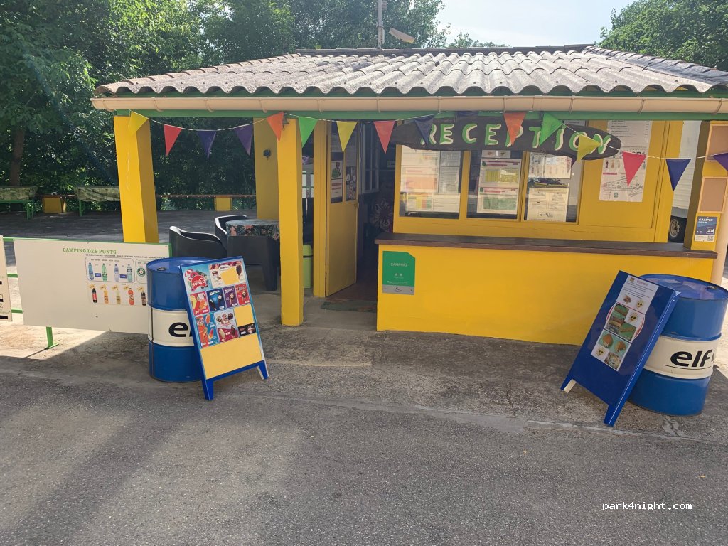 Camping des Ponts — foto