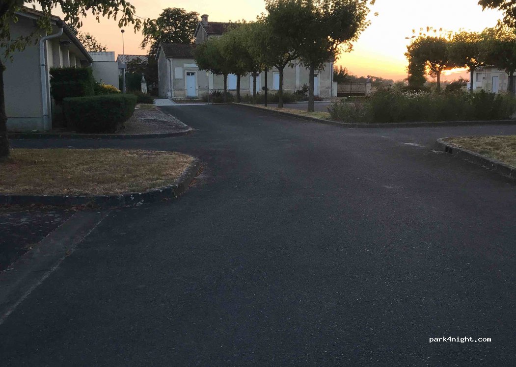 (17360) Boscamnant - 6 Rue Bois Charmant — foto