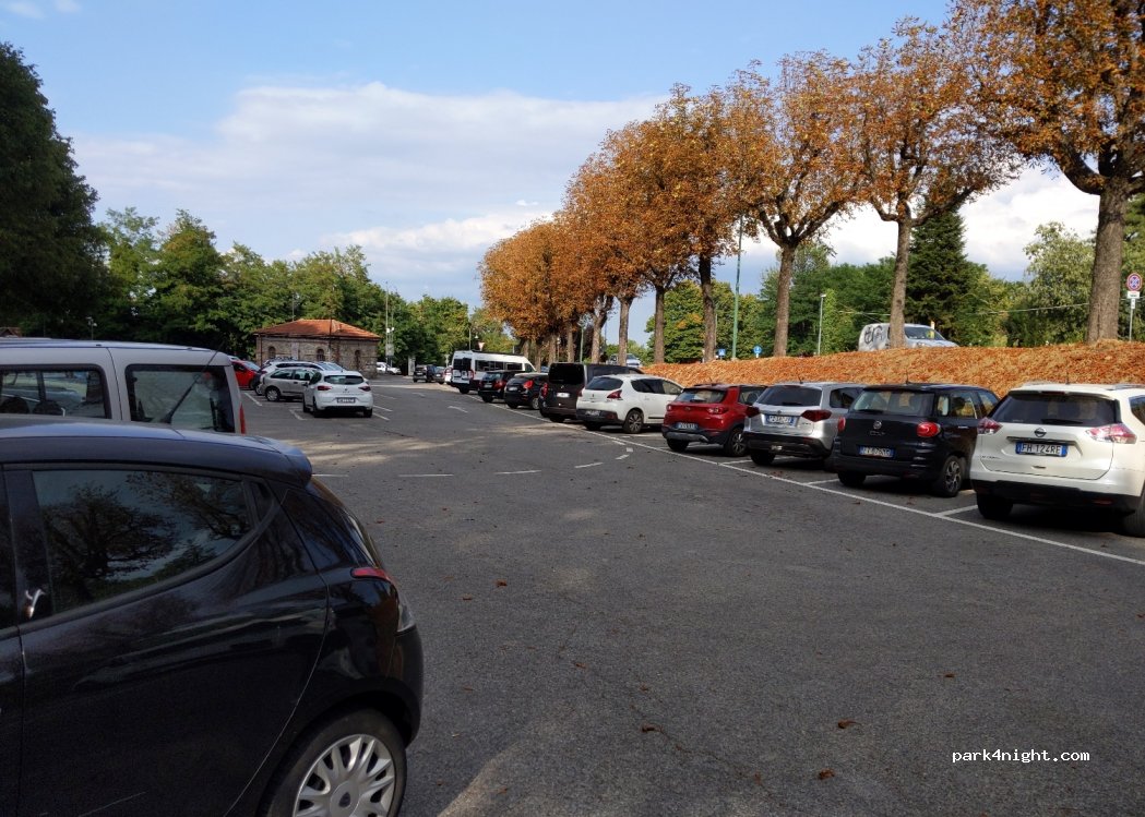 (12100) Cuneo - — foto