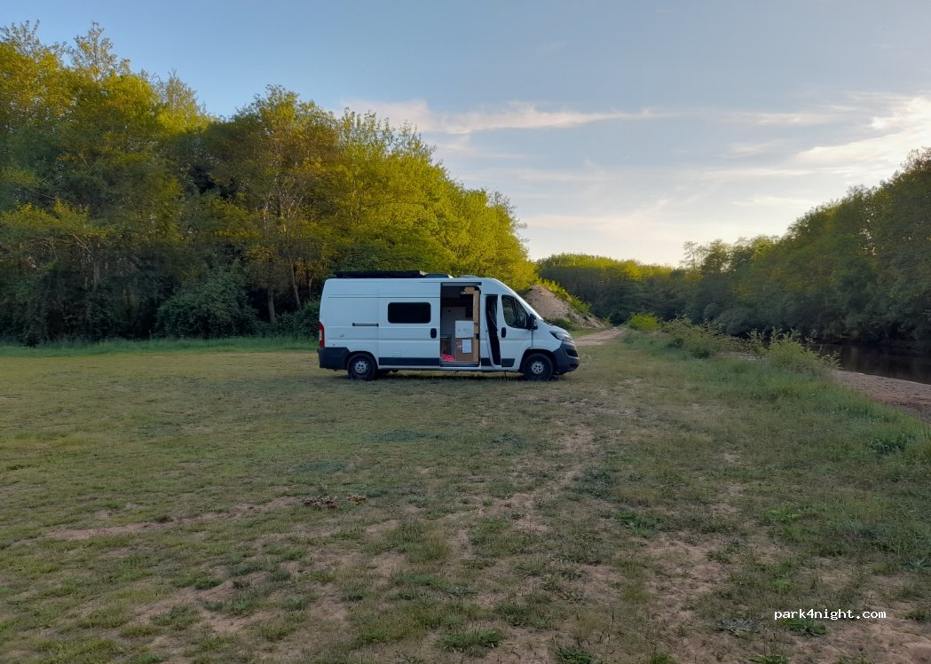 (40200) Saint-Paul-en-Born - Route du Lac — foto 3