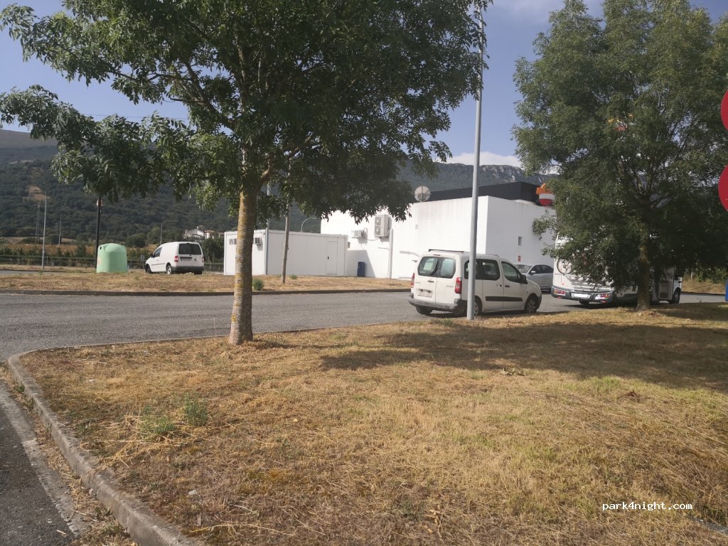 (31868) Etxarren - Sakanako Autobia — foto 2