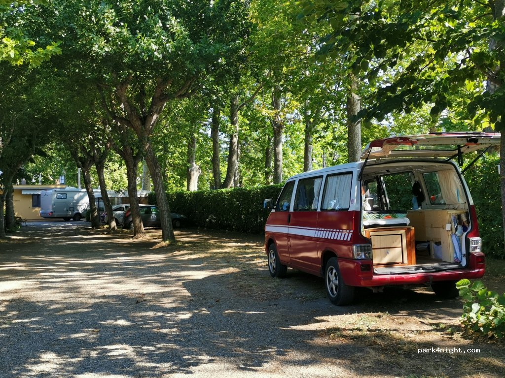 Camping IL LAGO — foto