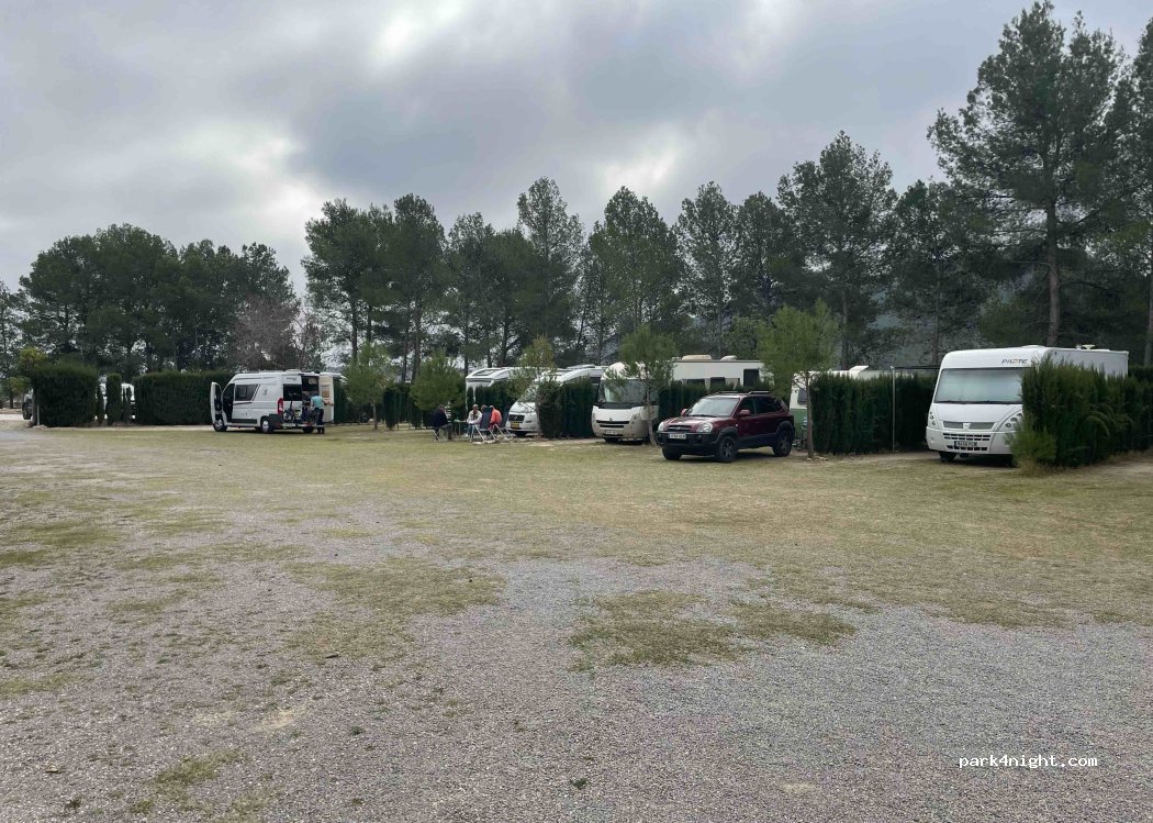 Área de Autocaravanas Bicorp — foto 4