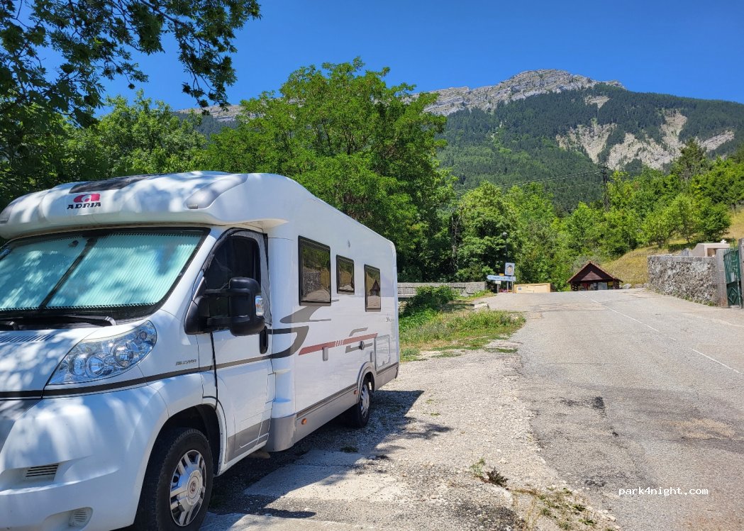 (38650) Saint-Michel-les-Portes - D247 — foto 4