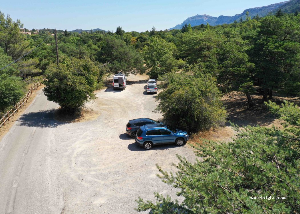 (83640) Plan-d'Aups-Sainte-Baume - 313 La Toulonette — foto