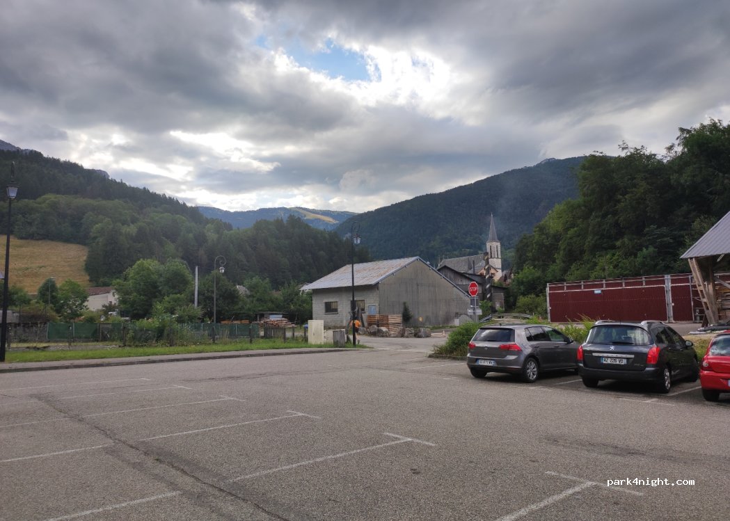 (73670) Saint-Pierre-d'Entremont - 3 Lotissement Roche Veyrand — foto 3