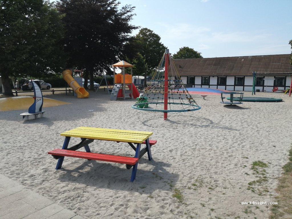 Dehvidesvaner Camping — foto