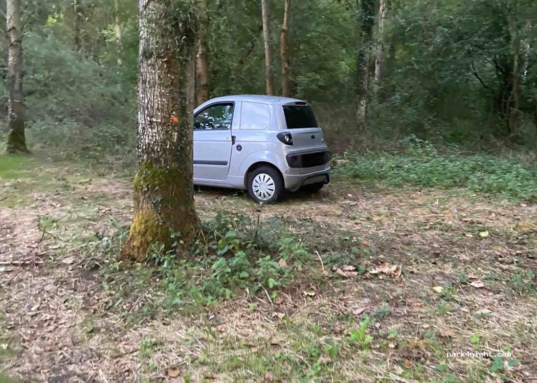 (72500) La Bruère-sur-Loir - Unnamed Road — foto 3