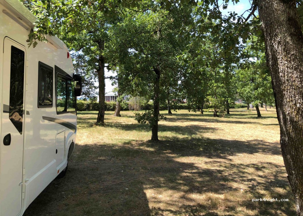 (82270) Montpezat-de-Quercy - 2895 Route de Paris — foto