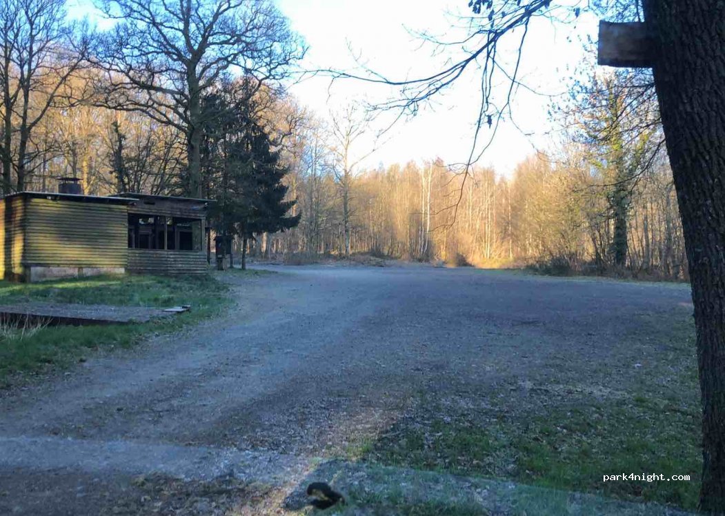 (5670) Viroinval - Unnamed Road — foto 2