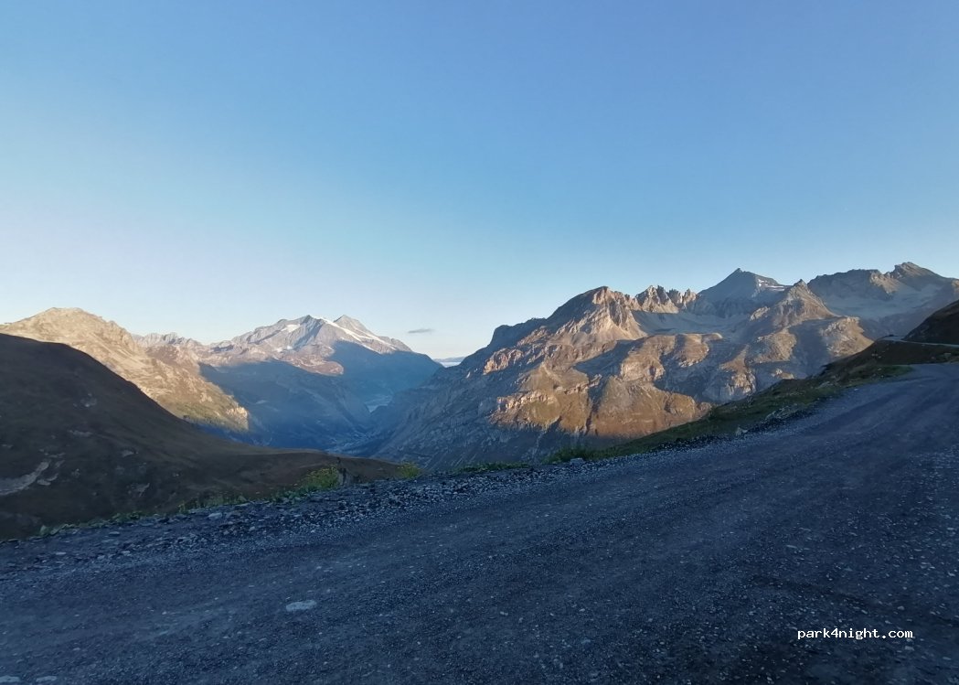 (73150) Val-d'Isère - D902 — foto