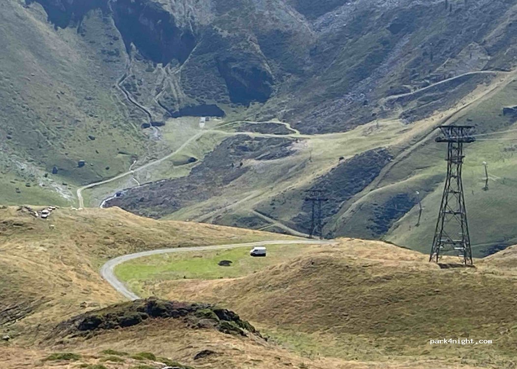 (65200) Bagnères-de-Bigorre - Unnamed Road — foto 3