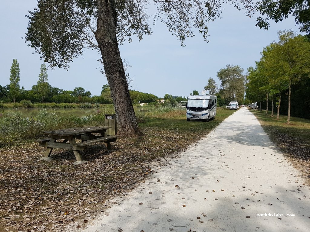 (17350) Le Mung - Les Prés du Canal — foto 2