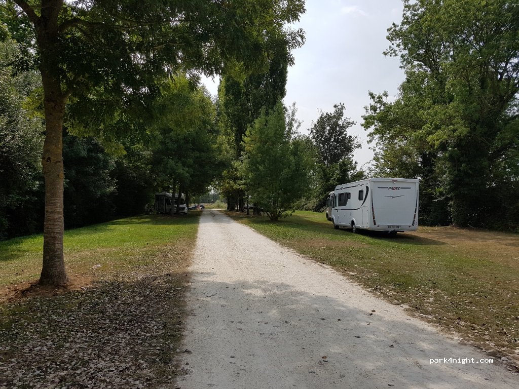 (17350) Le Mung - Les Prés du Canal — foto 3