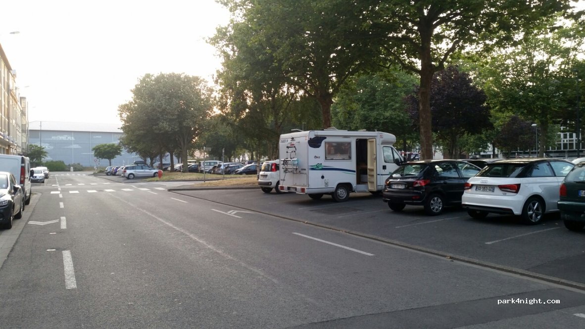 (35400) Saint-Malo - 12 Boulevard Villebois Mareuil — foto