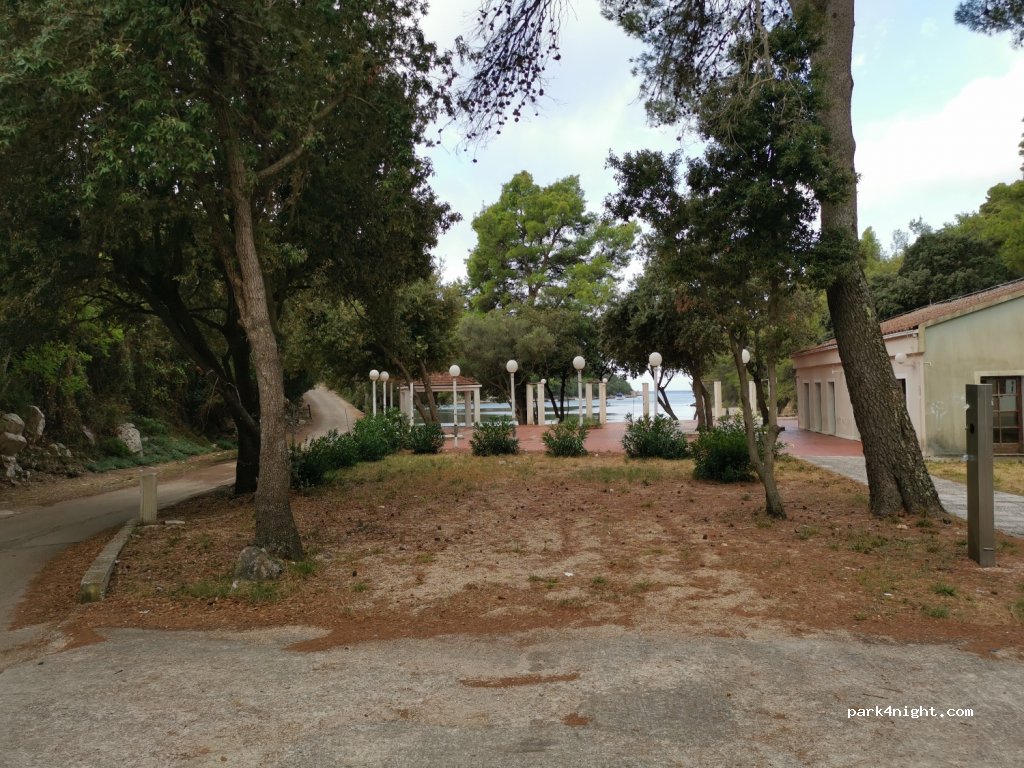 (20272) Smokvica - Unnamed Road — foto 2