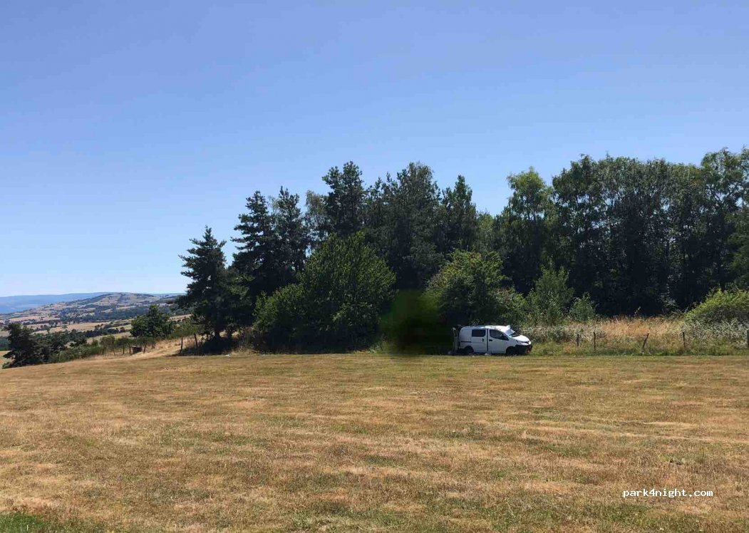 (63420) Ardes - Domaine de Trioule — foto 2