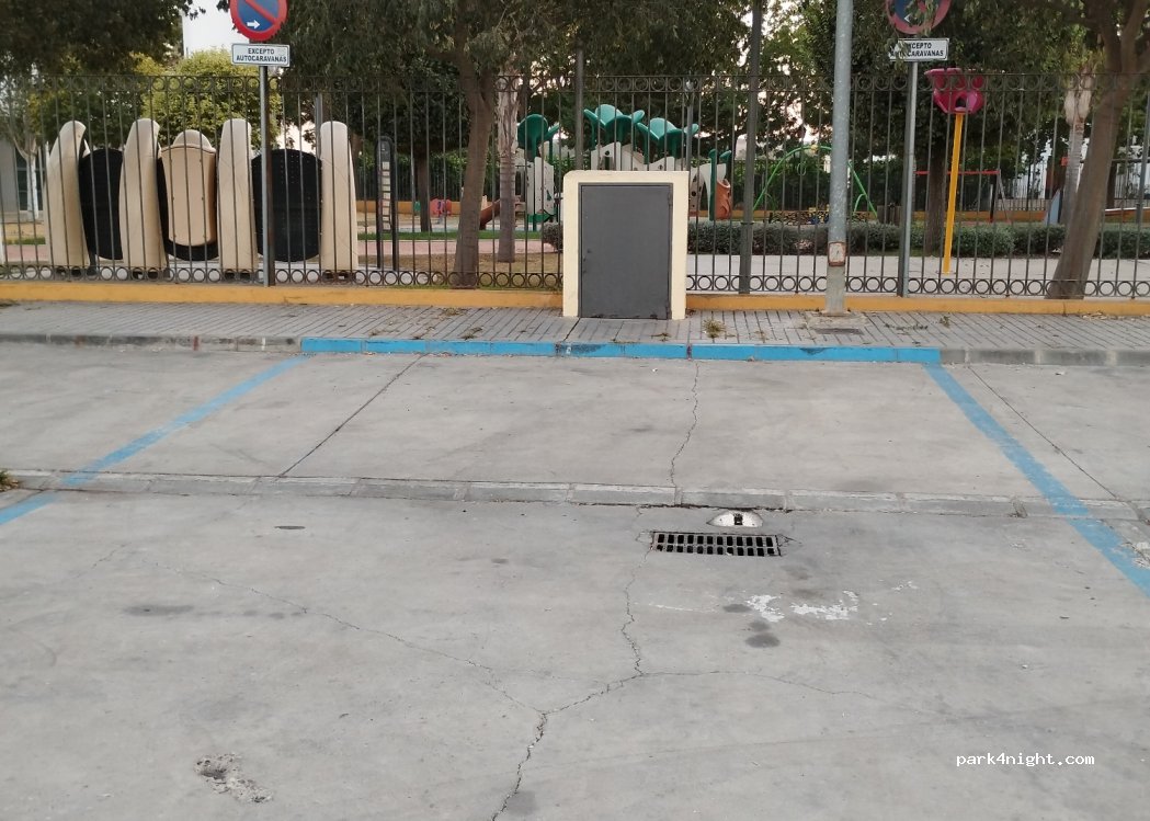 (14700) Palma del Río - Calle Bombilla — foto 2