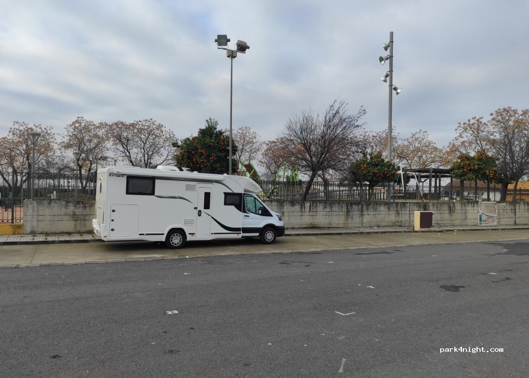 (14700) Palma del Río - Calle Bombilla — foto 4