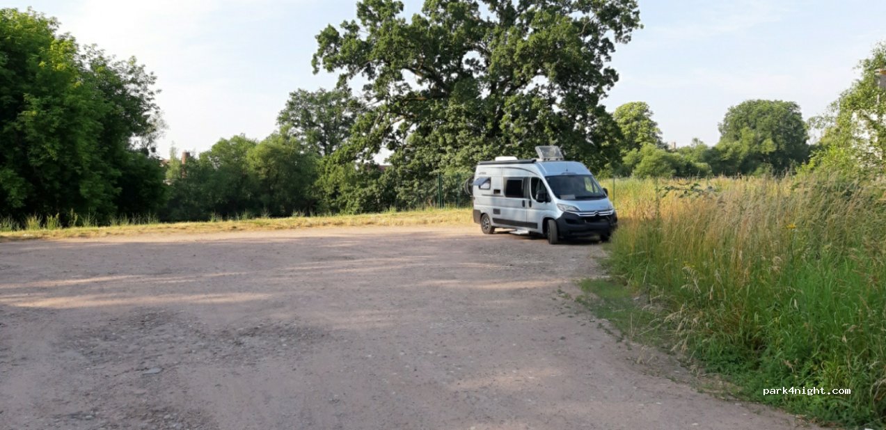 (06844) Dessau-Roßlau - 57 Friederikenplatz — foto
