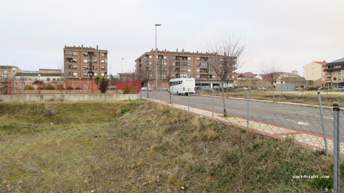 () Santo Domingo de la Calzada - Calle Peseta — foto 2