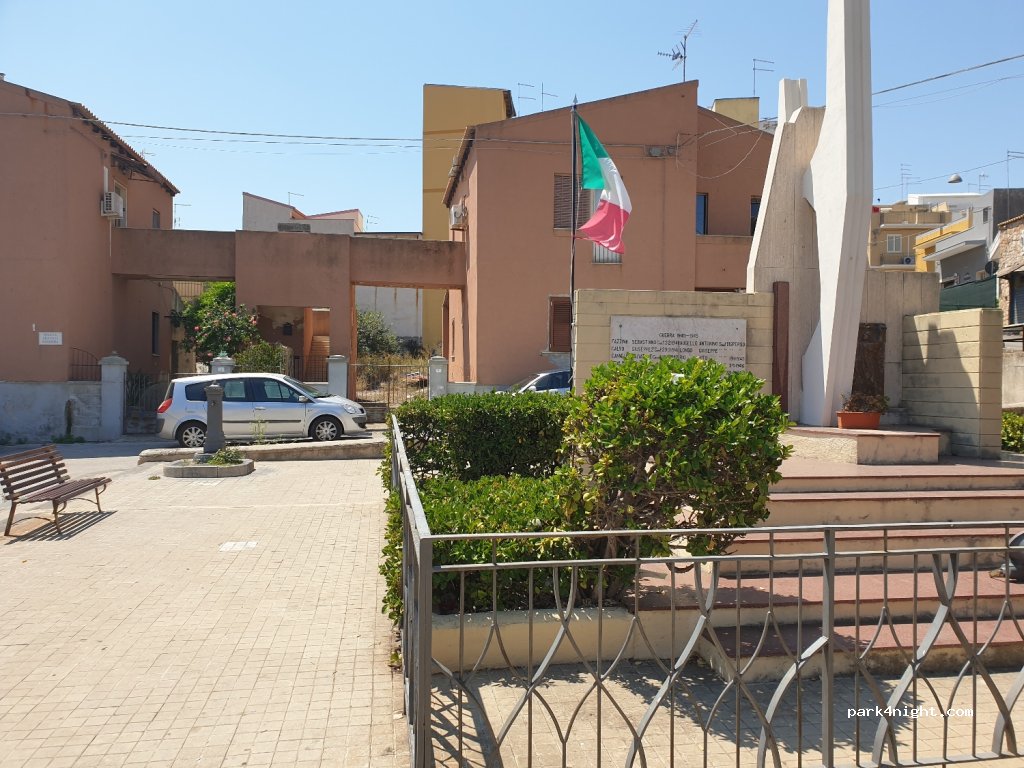 (96100) Belvedere - 2 Via Edmondo de Amicis — foto