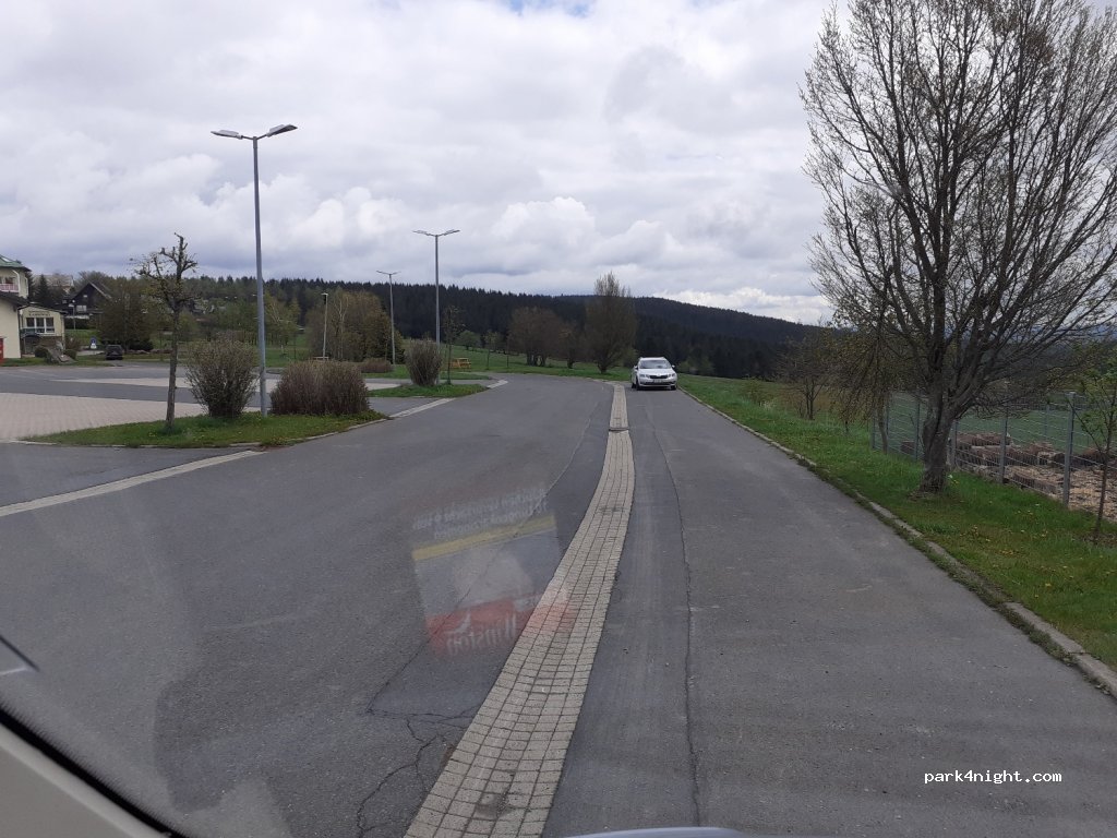 (98701) Neustadt am Rennsteig - Ehringshäuser Str. 1 — foto 2