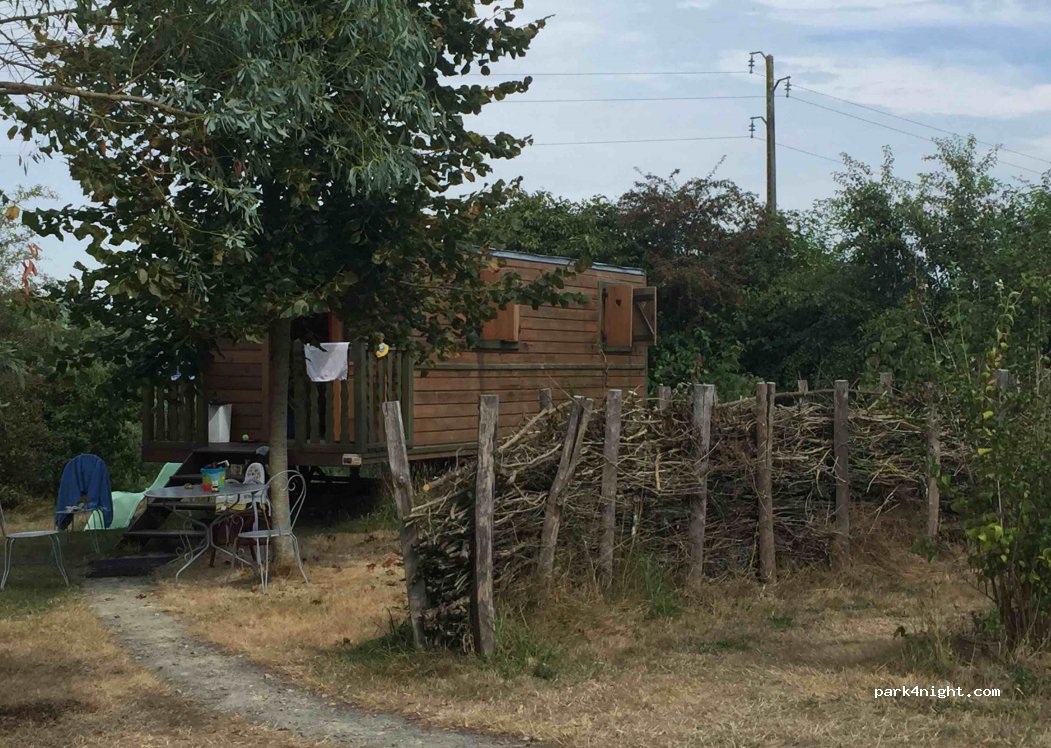 Entre Pierres et Collines — foto