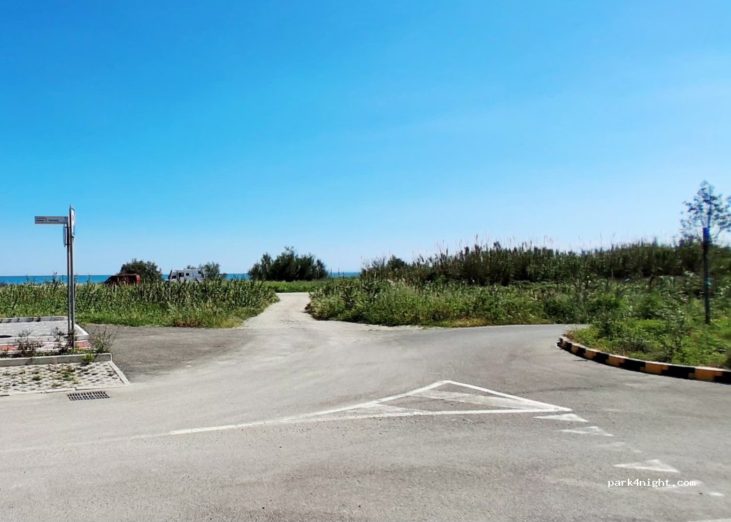 (87074) Rocca imperiale - Unnamed Road — foto 5
